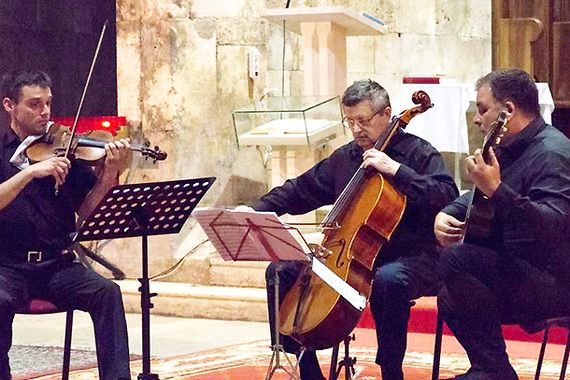 Trio Terzić, Grbić i Maretić oduševili publiku u pulskoj crkvi Sv. Franje