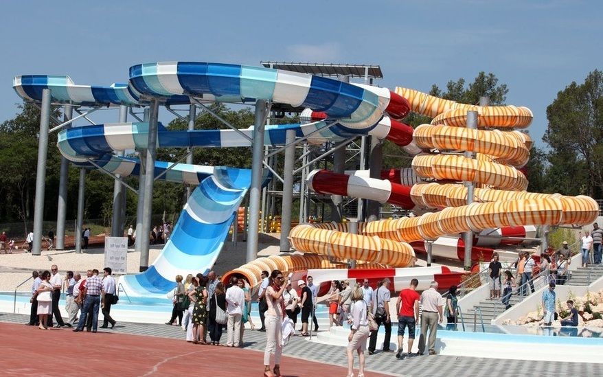 Atraktivni tobogani u novom aquaparku