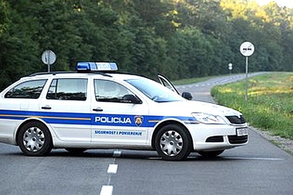 Opljačkali benzinsku postaju na Ipsilonu, pa pobjegli kroz šumu