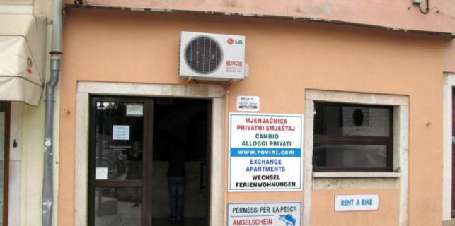 Prijevara se dogodila u mjenjačnici u Ulici Carduci u Rovinju