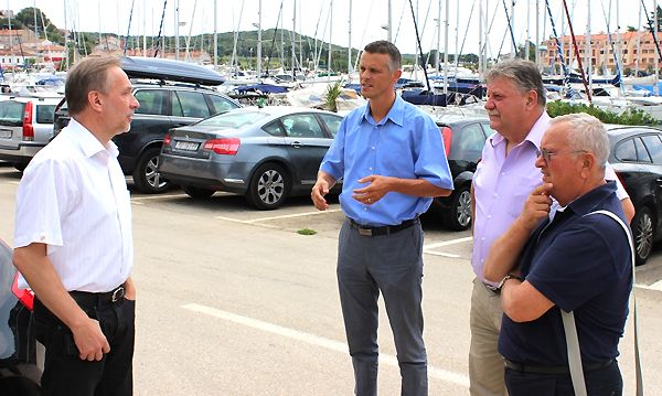Župan Flego je obišao i marinu Montraker