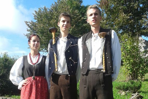 Istarski folkloraši uspješni na Mantinjadi pul Ronjgi