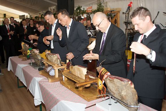 Osmi internacionalni sajam pršuta 18. i 19. listopada u Tinjanu