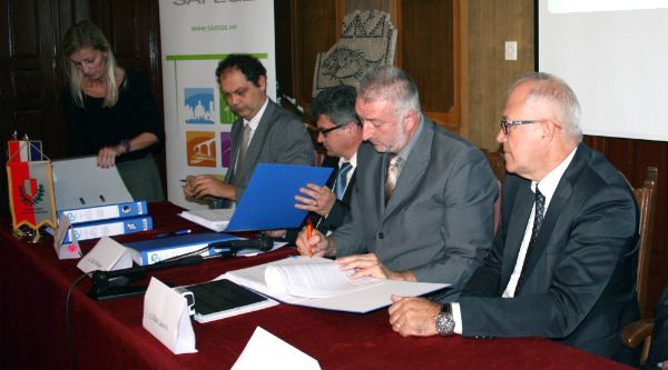 Potpisivanje ugovora u Velikoj vijećnici Grada Poreča