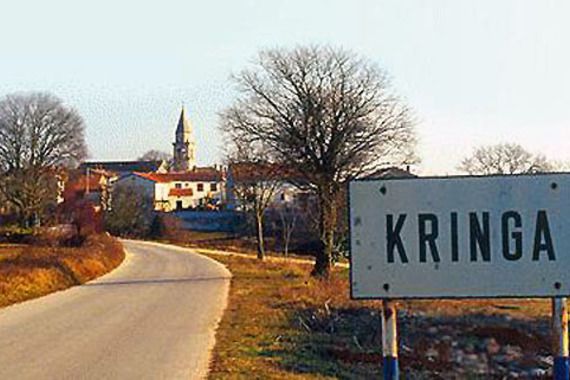 U petak u Kringi bal vampirica, vampirska jela i još mnogo više