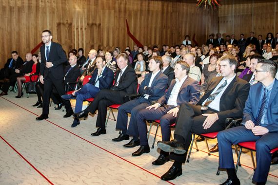 Petsto zaposlenika ispratilo poslovnu godinu na tradicionalnoj Fešti Istraturista 