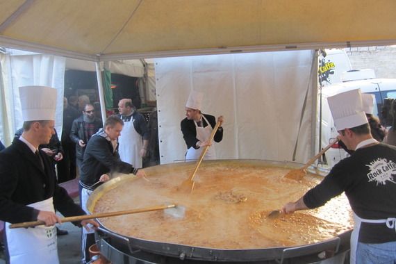 Danas tradicionalna novogodišnja fritaja na pulskoj tržnici