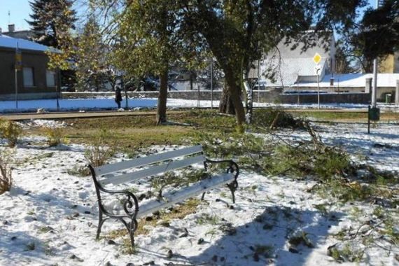 Maloljetnom Pazinjanu petarda eksplodirala u ruci