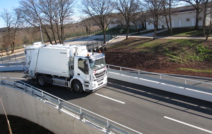 Vrijednost vozila je 2.774.800,00 kn bez PDV-a