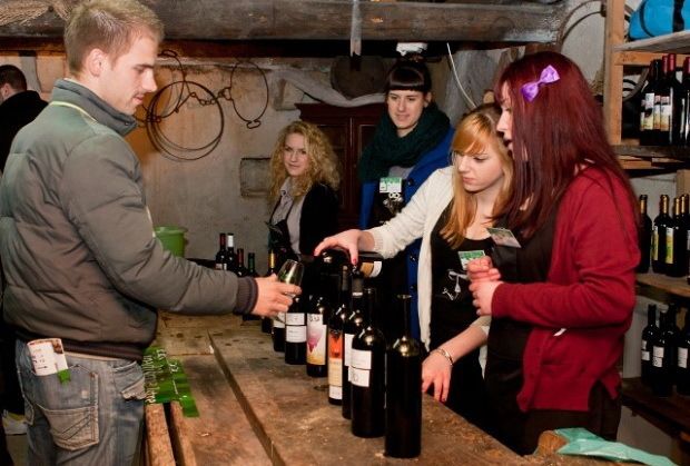 Ovogodišnja Izložba vina središnje Istre održati će se 6. travnja