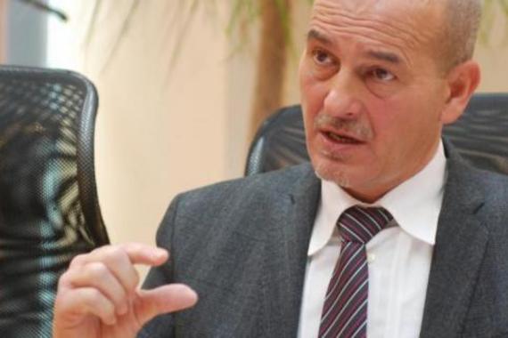 Plaća li Bassanese gradskim novcem i brisanje negativnih komentara na portalima?