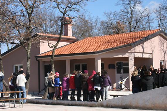 Otvoren Društveni dom u Kukcima