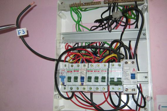 Priključio se na električnu mrežu i krao struju