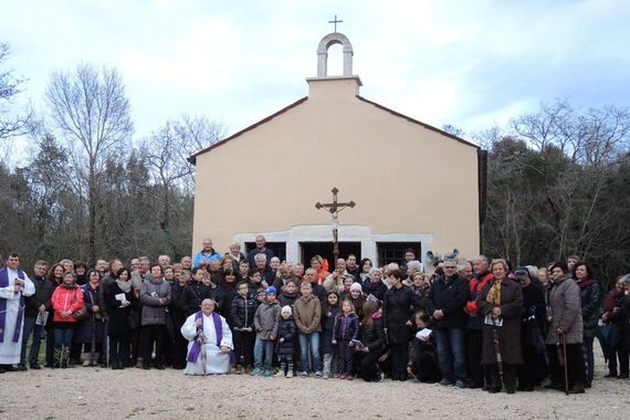 Oko 150 vjernika na Križnom putu Ka svetom Andriji u Vrsaru