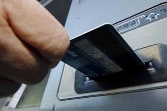 Poreč: Nagovorila poznanicu da joj podigne novac s bankomata, pa prijavila krađu