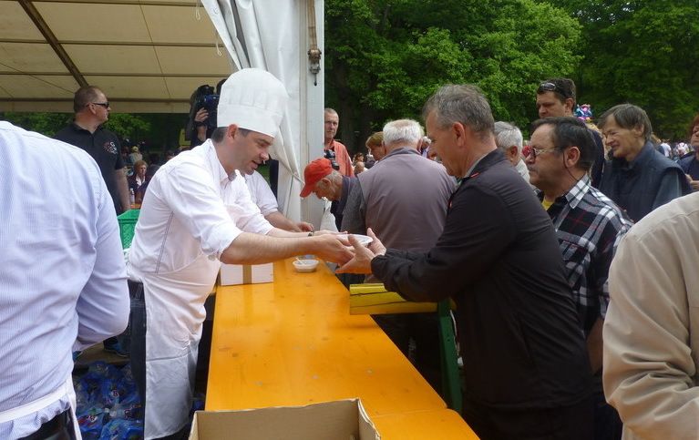 Predstavnici gradske vlasti su na sebe stavili pregače