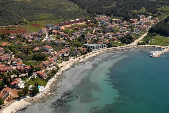 Umaški OraH protiv izgradnje šetnice na Zambratiji