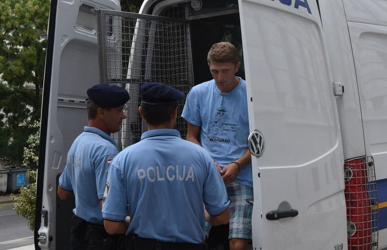 Uhićenje Ante Memića (foto: Večernji list) 