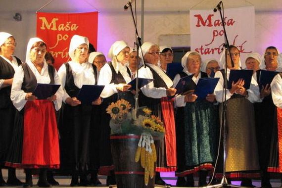 U nedjelju u Sv. Petru u Šumi Maša po starinski