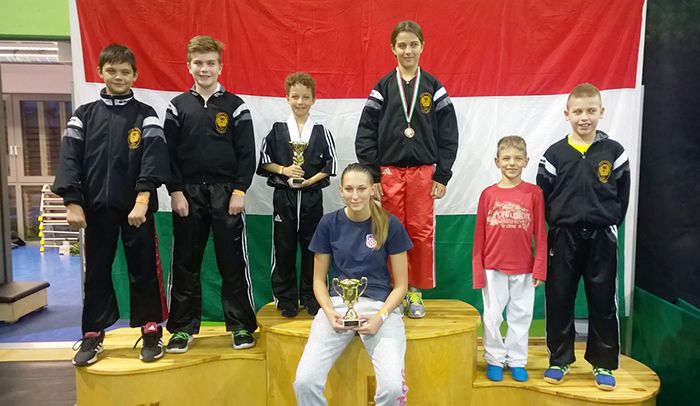 Natjecatelji pulskog Kickboxing kluba „Lav“