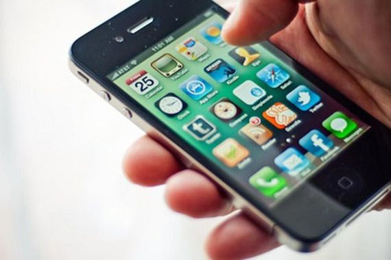 Iz skladišta u Krasici ukrao mobitel 