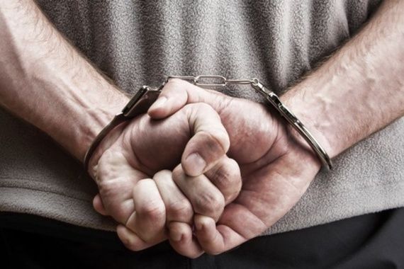 Pokušao ukrasti slušalice, zvučnik i tipkovnicu iz trgovačkog centra u Poreču