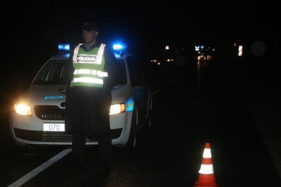 Nesreća kod Pazina: Automobili naletjeli na teret koji je ispao šleperu