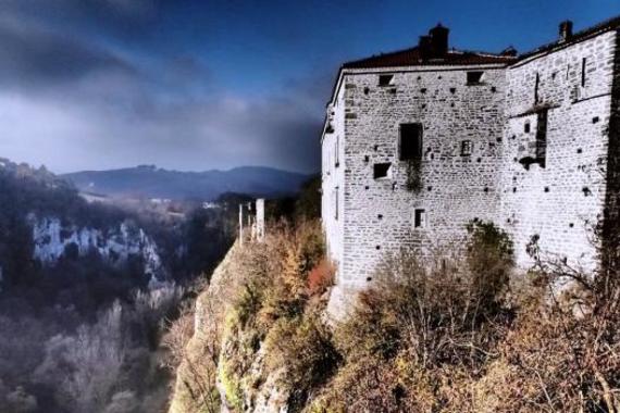 Noć istarskog vampira u Pazinskom kaštelu i izbor najboljeg kostima Jure Granda