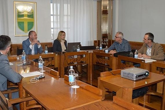 Zajedničkim snagama do konkretnih rješenja o izgradnji gradskog bazena u Puli