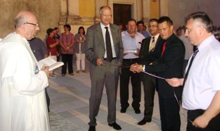 Ladislav Turčinoć (prvi s desna)