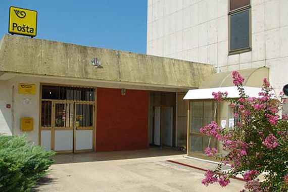 Razbojnici opljačkali poštu u Poreču