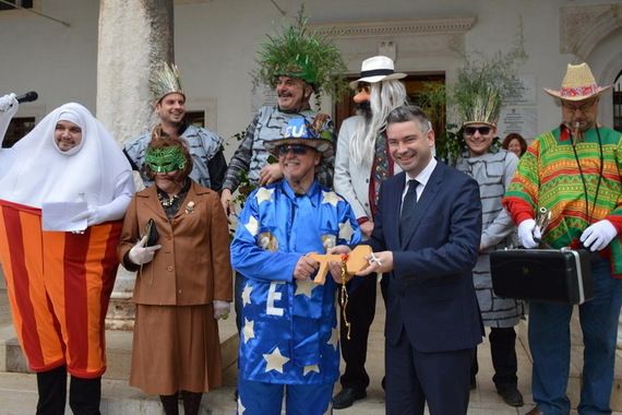 Miletića u Puli samo maškare mogu smijeniti