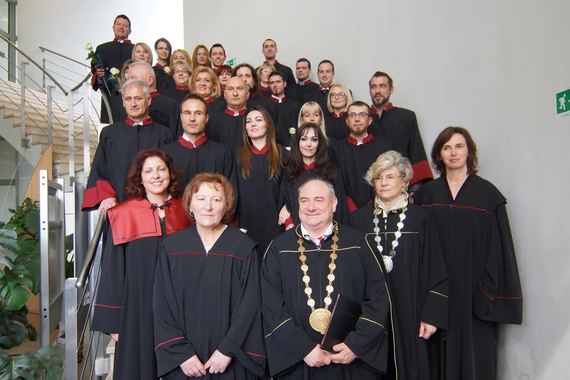 Na pulskom FET-u promovirano 15 sveučilišnih specijalista i 14 doktora znanosti