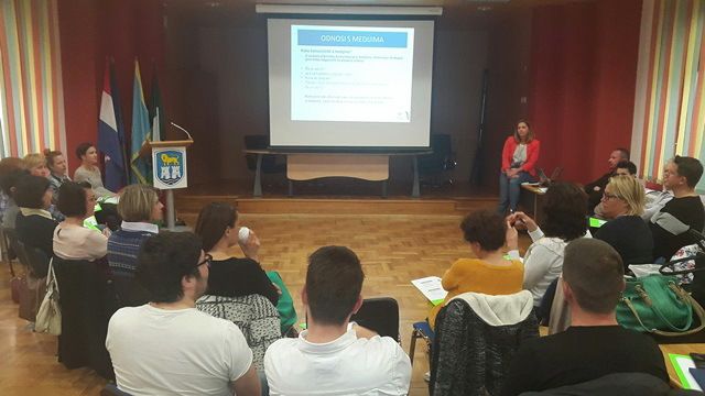  radionicu na temu „Odnosi s javnošću i komunikacija udruga