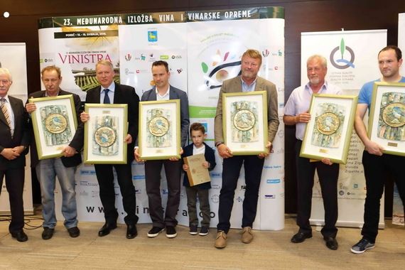 Podijeljena odličja i medalje najboljim vinarima ovogodišnje Vinistre