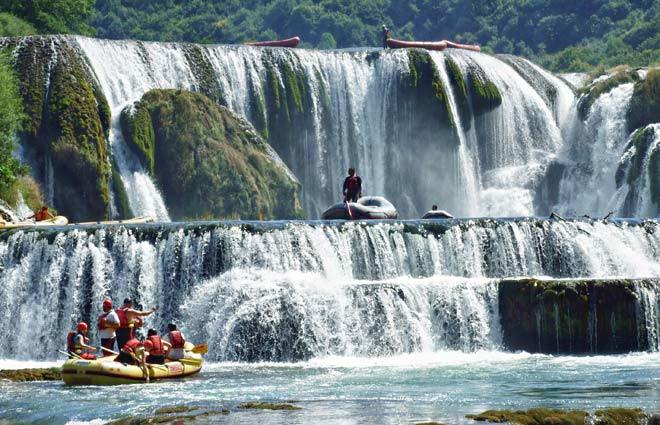 Rafting na Uni