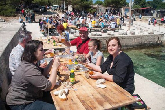 Prkose oskudnom ulovu: U subotu ipak premanturska Fešta od raki  