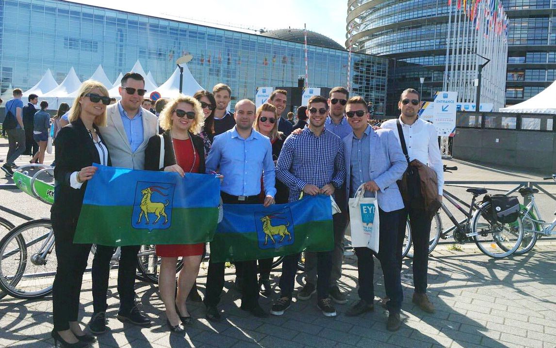 Članovi Kluba mladih IDS-a u Strasbourgu
