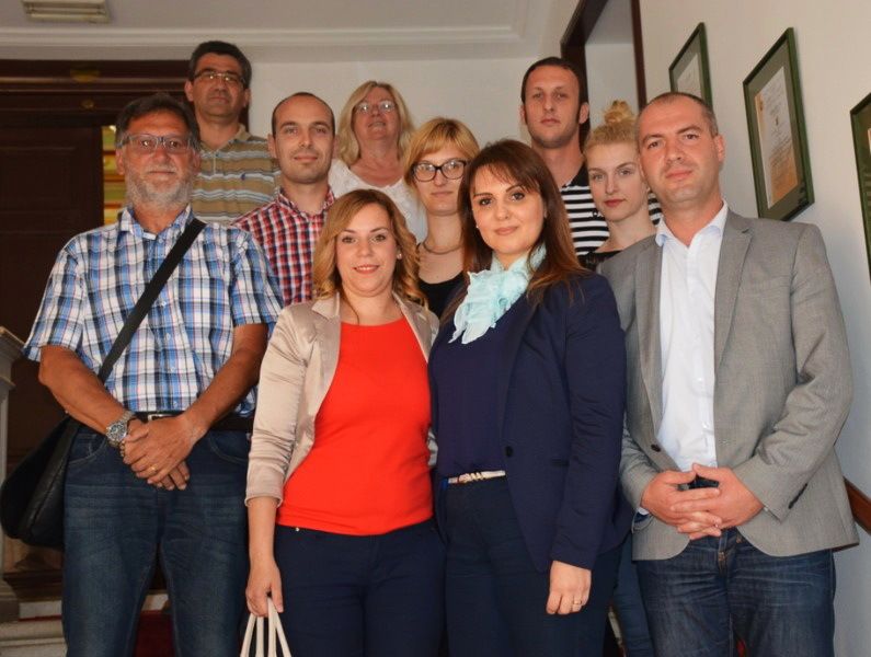 Članovi Vijeća Mo Pula s predsjednikom Gradskog vijeća Pule Robertom Cvekom
