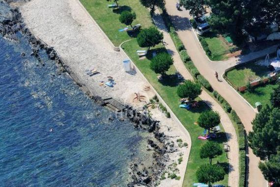 Bošnjaci ilegalno radili u kampu Valkanela