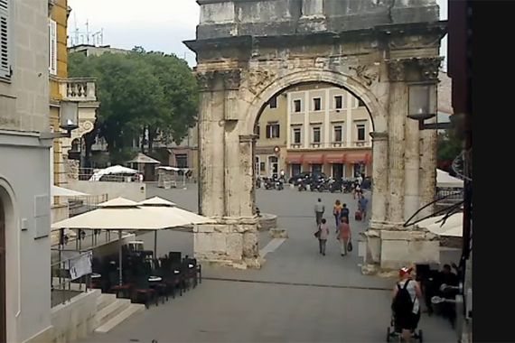 Radovi na vodovodnoj mreži na Trgu Portarata