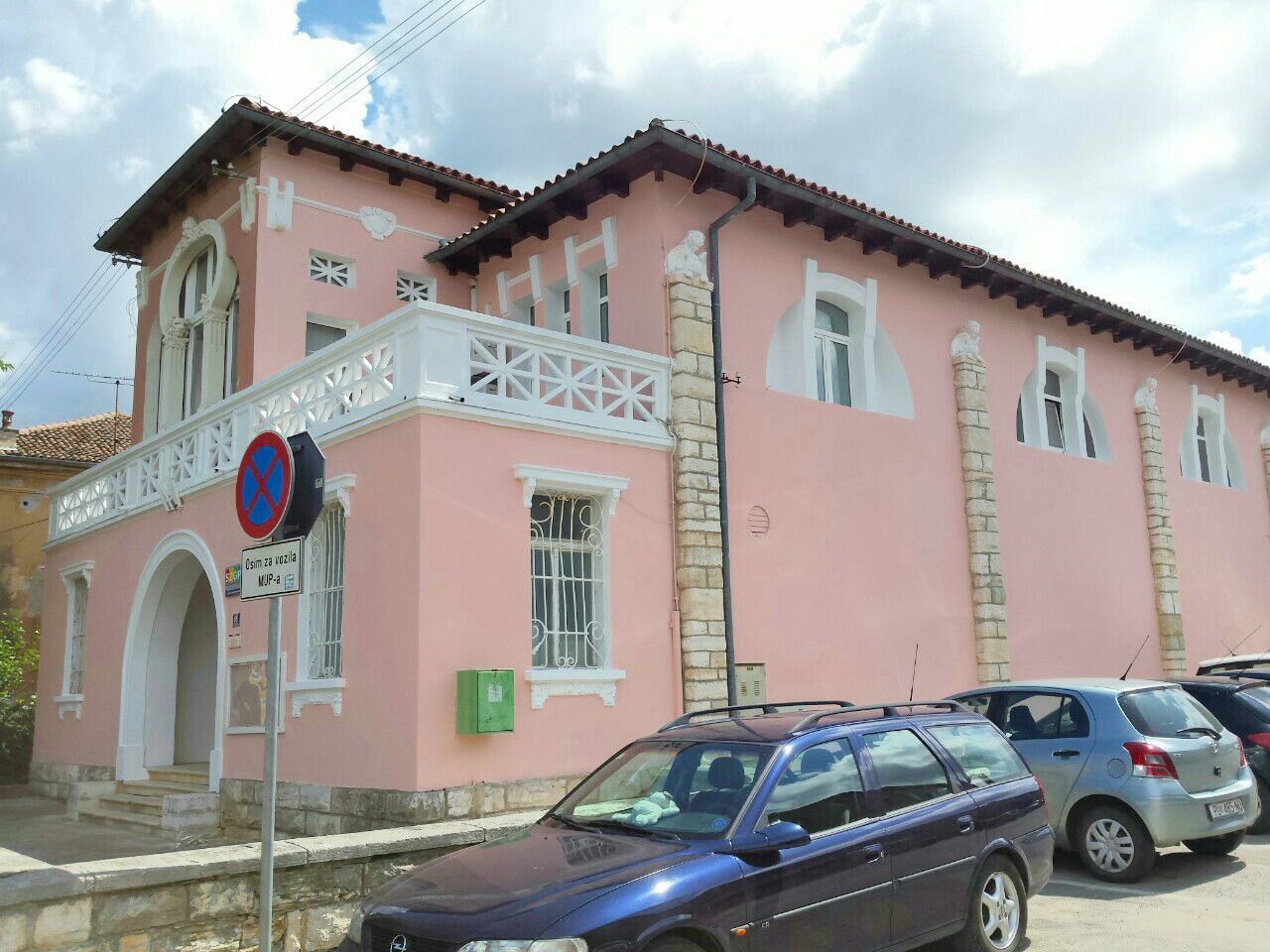 Porečka Palestra izgrađena je davne 1909. godine