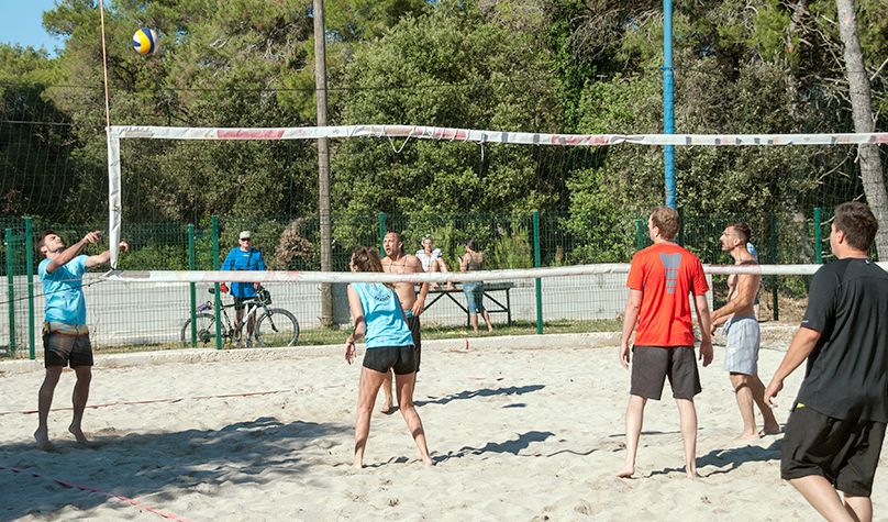 Odbojka na sportskim igrama Banjola