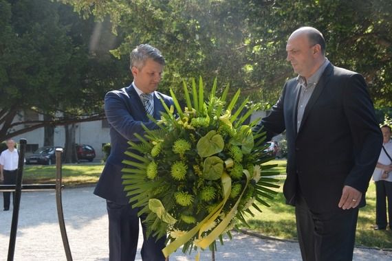 U Puli polaganjem vijenaca obilježen Dan državnosti