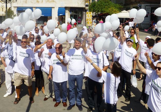 Povorci za Srebrenicu pridružio se Aleksandar Matić, pročelnik ureda Grada Pule