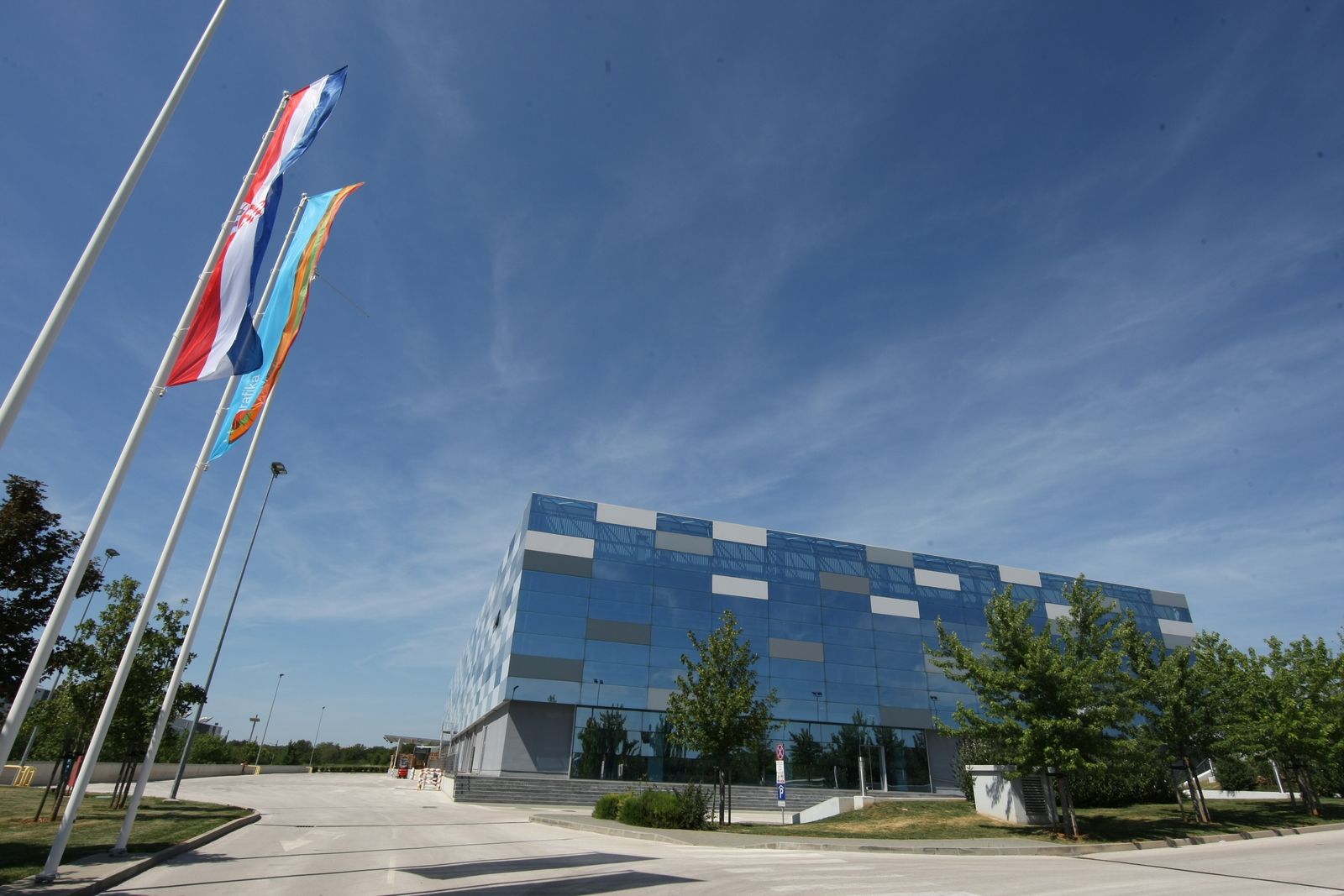 Istragrafika danas posluje u sastavu multinacionalne kompanije British American Tobacco