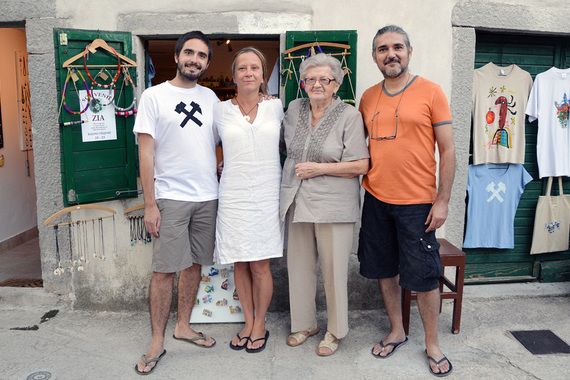 Zia: Suvenirnica nazvana po fotogeničnoj teti Menigi