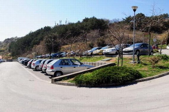 SDP: Labin 2000 novim zonama naplate parkiranja želi pokriti stvarni gubitak