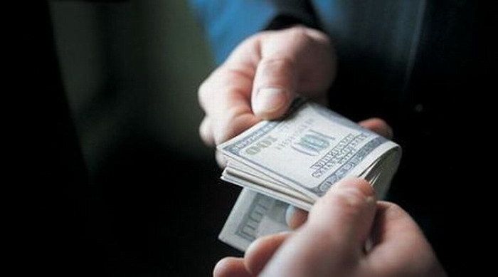 Korupcija godišnje u Hrvatskoj proguta između šest i dvanaest milijardi kuna.