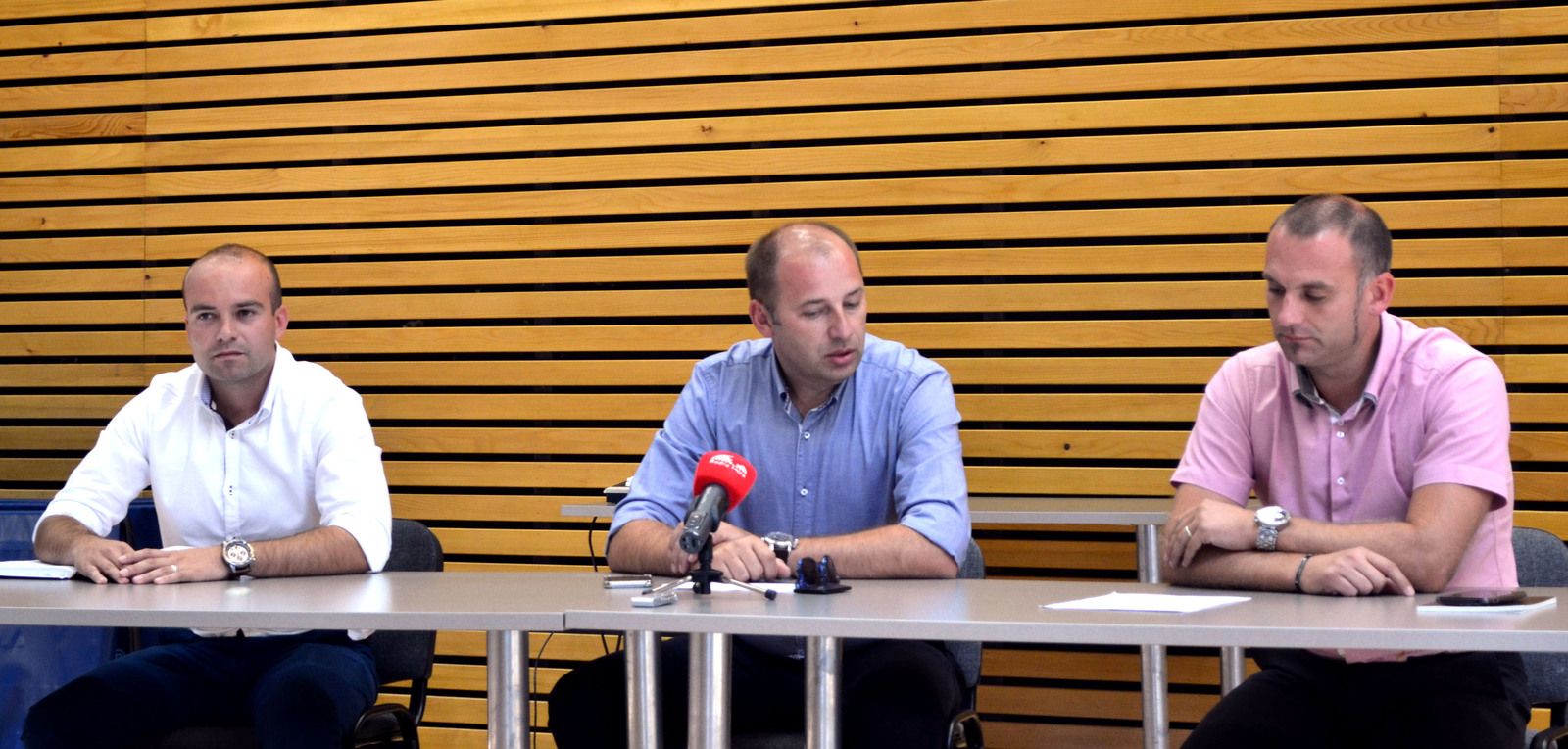 S tiskovne konferencije u Pazinu: Lari Tošić, Renato Krulčić i Sanjin Debeljuh